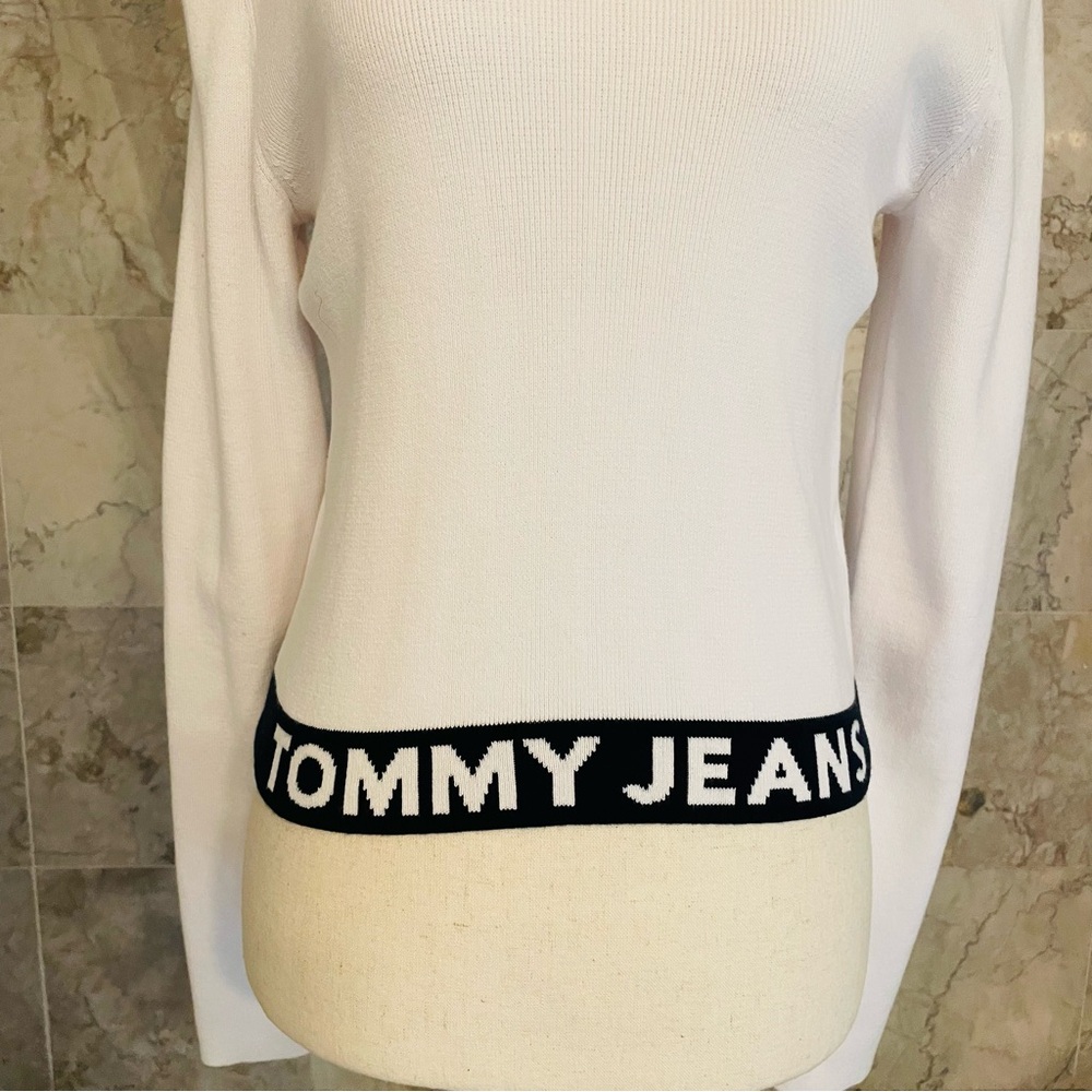 Tommy Hilfiger Jeans Cropped Hoodie Sweater - Picture 3 of 8